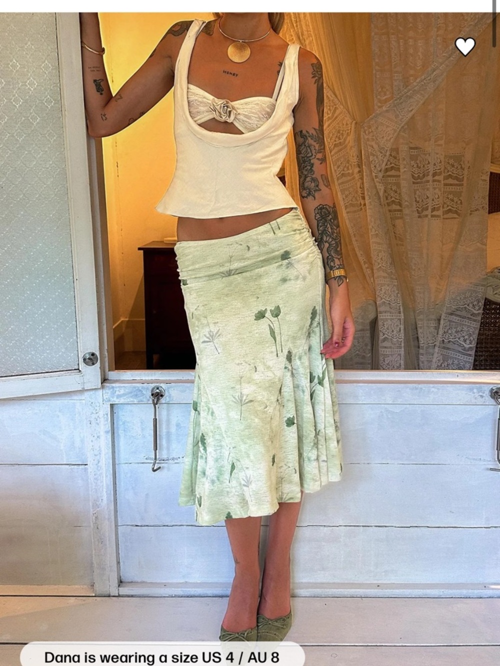Princess Polly Lewish Low Rise Midi Skirt Green Floral